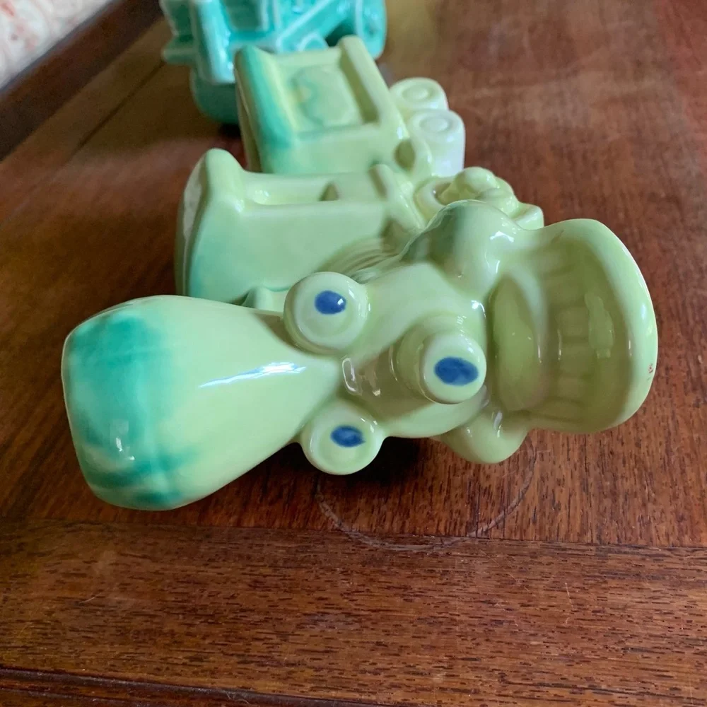 Vintage Ceramic 🚂 Train Planter Set